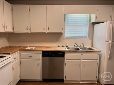 120 Pinehurst Ct unit 1, Athens, GA 30606 - photo 5