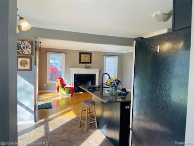 852 Linden Way, Auburn Hills, MI 48326 - photo 5