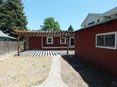 515 NW Columbia St, Bend, OR 97701 - photo 5