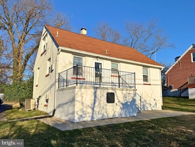 2909 Duncan Ln, Parkville, MD 21234 - photo 3