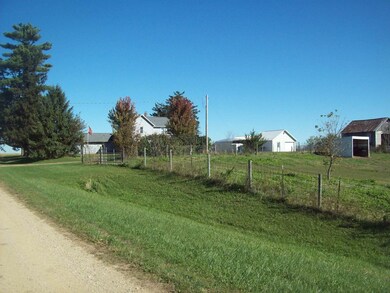 24126 2320 East St, Ohio, IL 61349 - photo 2