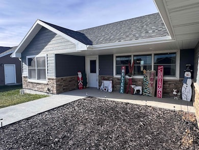 1605 Independence Ave, Lexington, NE 68850 - photo 2