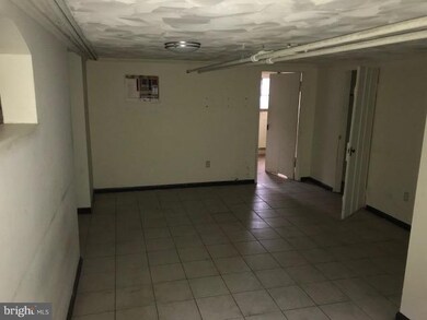 2522 W Cold Spring Ln, Baltimore, MD 21215 - photo 6