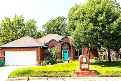 1502 S Hatcher St, Decatur, TX 76234 - photo 2