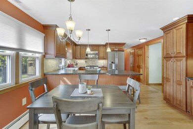 31 Cox St, Nashua, NH 03064 - photo 6