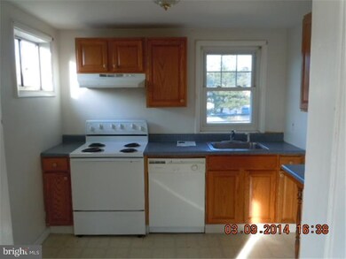 20 S Line St, Lansdale, PA 19446 - photo 4