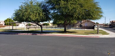 1900 Rancho Frontera Ave unit E33, Calexico, CA 92231 - photo 3