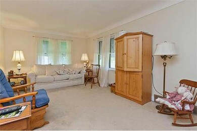 1041 65th St, Windsor Heights, IA 50324 - photo 2