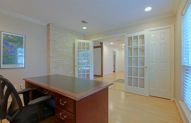 15723 Knoll Lake Dr, Houston, TX 77095 - photo 7