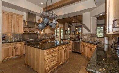 007_Kitchen