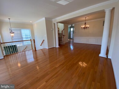 16446 Steerage Cir, Woodbridge, VA 22191 - photo 4