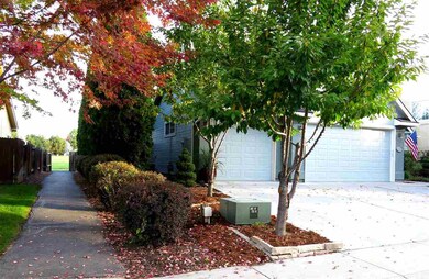 2284 E Alderhill Dr, Eagle, ID 83616 - photo 2