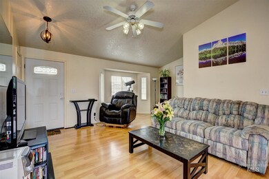 1016 W Hawaii Ave, Nampa, ID 83686 - photo 7