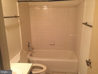 23222 Scotch Pine Ct, California, MD 20619 - photo 4