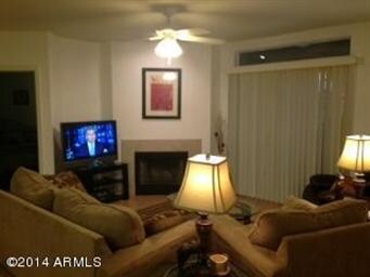 Living Room w/FP