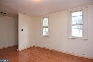 1107 Walnut St, Reading, PA 19604 - photo 5