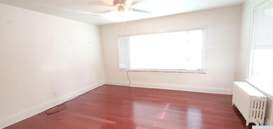 808 Warren St unit 1R, Hudson, NY 12534 - photo 3