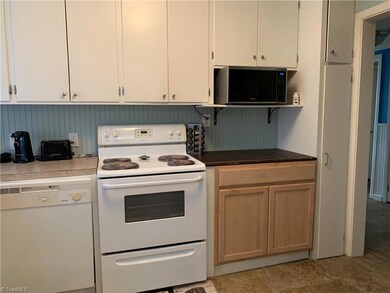 530 Mountain Rd, Asheboro, NC 27205 - photo 4