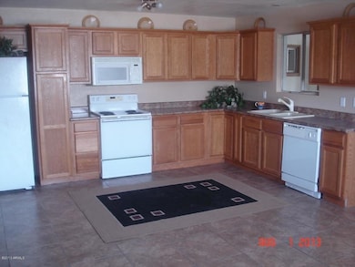 67 W 11th Dr, Mesa, AZ 85210 - photo 3