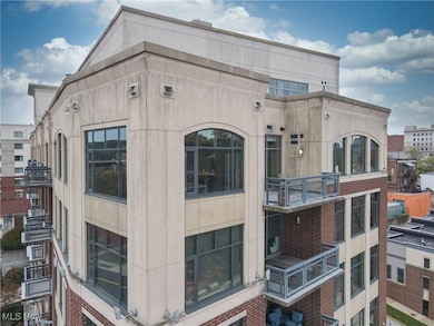 21 Furnace St unit 701, Akron, OH 44308 - photo 3