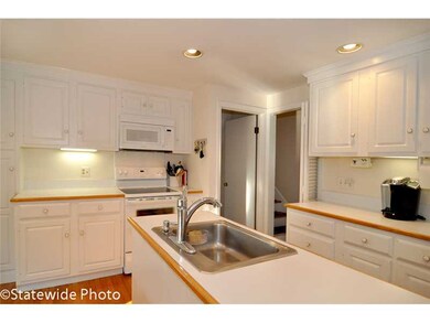 149 Glen Hills Dr, Cranston, RI 02920 - photo 7