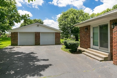 2201 Leestown Rd, Frankfort, KY 40601 - photo 4