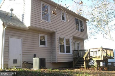 10703 Cobblestone Dr, Spotsylvania, VA 22553 - photo 2