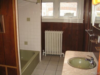 1238 W Walnut St unit 2, Allentown, PA 18102 - photo 6