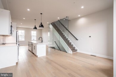 4030 Marilyn Dr, Philadelphia, PA 19131 - photo 6