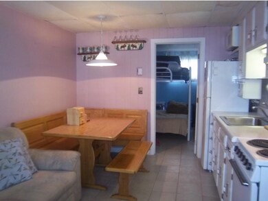 55 Paradise Rd unit 5, Bristol, NH 03222 - photo 5