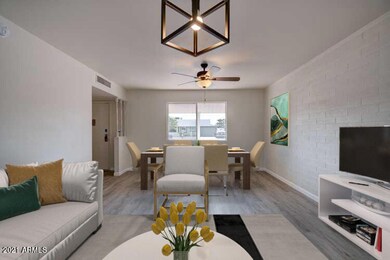 24256254-CXiTkPkJPT4