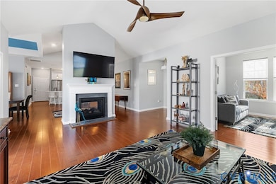 10314 Farm Glen Way, Glen Allen, VA 23059 - photo 5