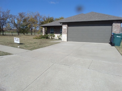 3723 Brookstone Dr, Sherman, TX 75092 - photo 2