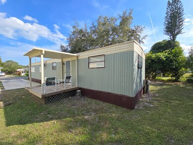 555 4th St unit 33, Vero Beach, FL 32962 - photo 7