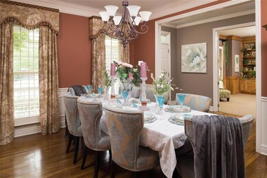 9336 Redbud Ln, Lenexa, KS 66220 - photo 5