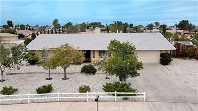 14418 Crest Dr, Victorville, CA 92395 - photo 2