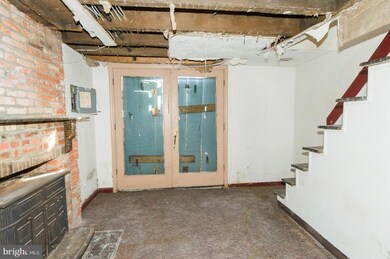 1007 Hollins St, Baltimore, MD 21223 - photo 6