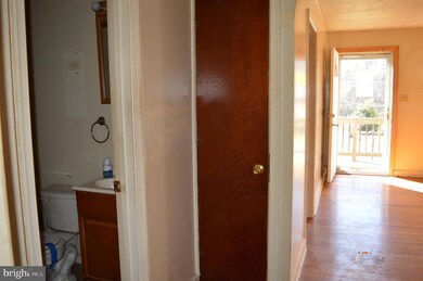 1132 Round Hill Rd, Winchester, VA 22602 - photo 7