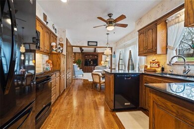 6824 Oakview St, Shawnee, KS 66216 - photo 6