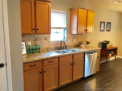 25572 E 91st Place S, Broken Arrow, OK 74014 - photo 4