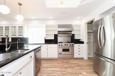 1807 N Val Vista Dr, Mesa, AZ 85213 - photo 4