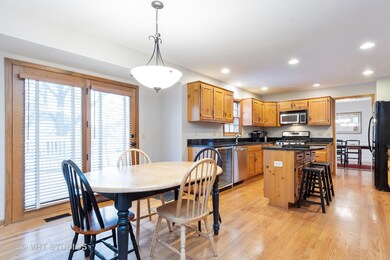 1909 Vassar Dr, Naperville, IL 60565 - photo 5