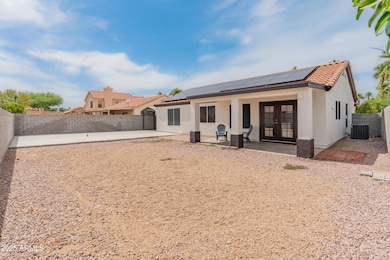 9231 W Grovers Ave-27