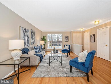 36 Cottage Field Ct, Germantown, MD 20874 - photo 6