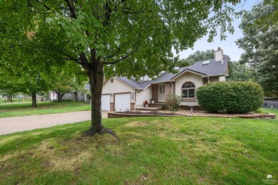 3360 Effingham St, Manhattan, KS 66503 - photo 3