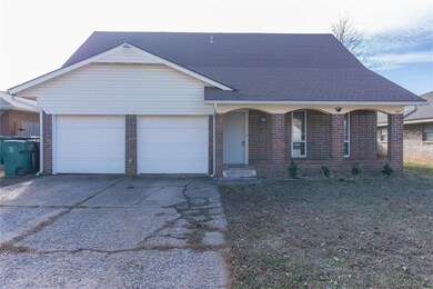 1036 SW 94th St, Oklahoma City, OK 73139 - photo 3