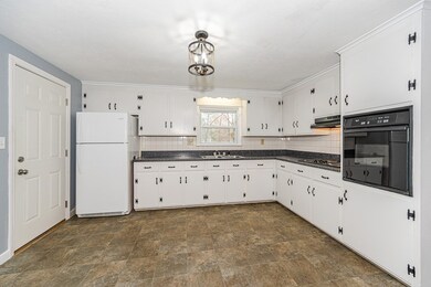 69 Leo Ave, Dracut, MA 01826 - photo 4