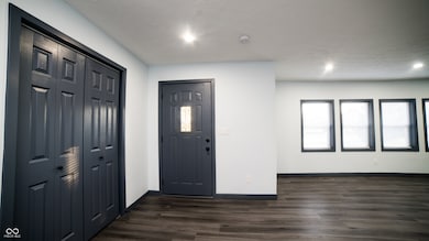 7114 E 10th St, Indianapolis, IN 46219 - photo 3