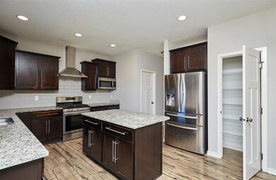 3678 NW 169th St, Clive, IA 50325 - photo 6