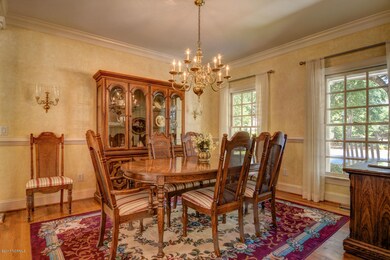 1524 Jupiter Hills Cir-large-004-33-DSC